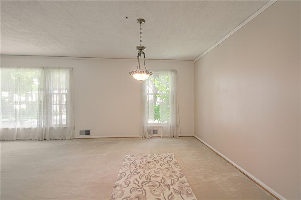 15 W Bridlespur Drive Property Photo 6
