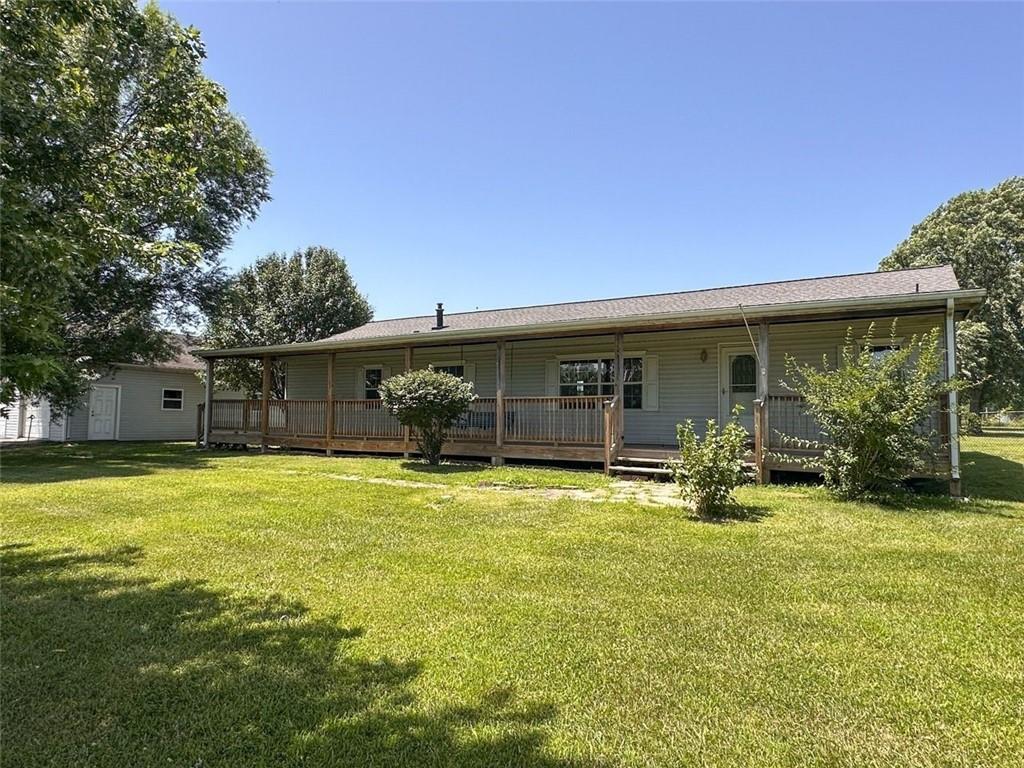 120 Nw W Highway Property Photo 1