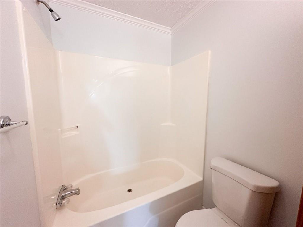 120 Nw W Highway Property Photo 34
