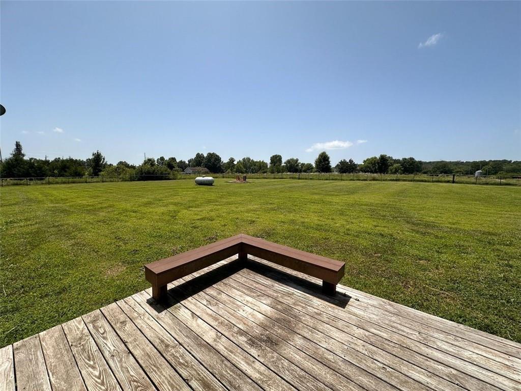 120 Nw W Highway Property Photo 49