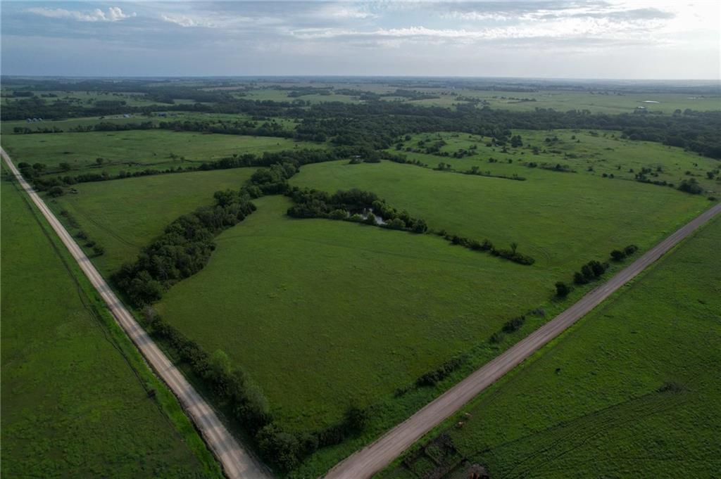 K Avenue Property Photo 31