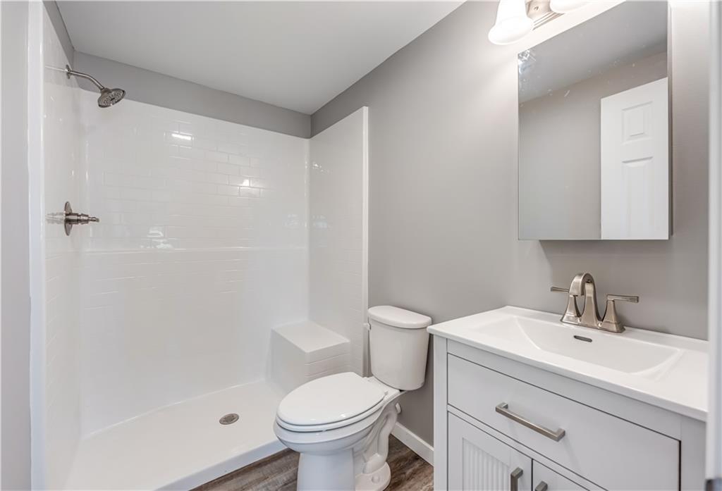 26657 Waterview Drive Property Photo 5