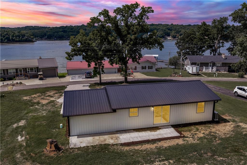 26657 Waterview Drive Property Photo 10