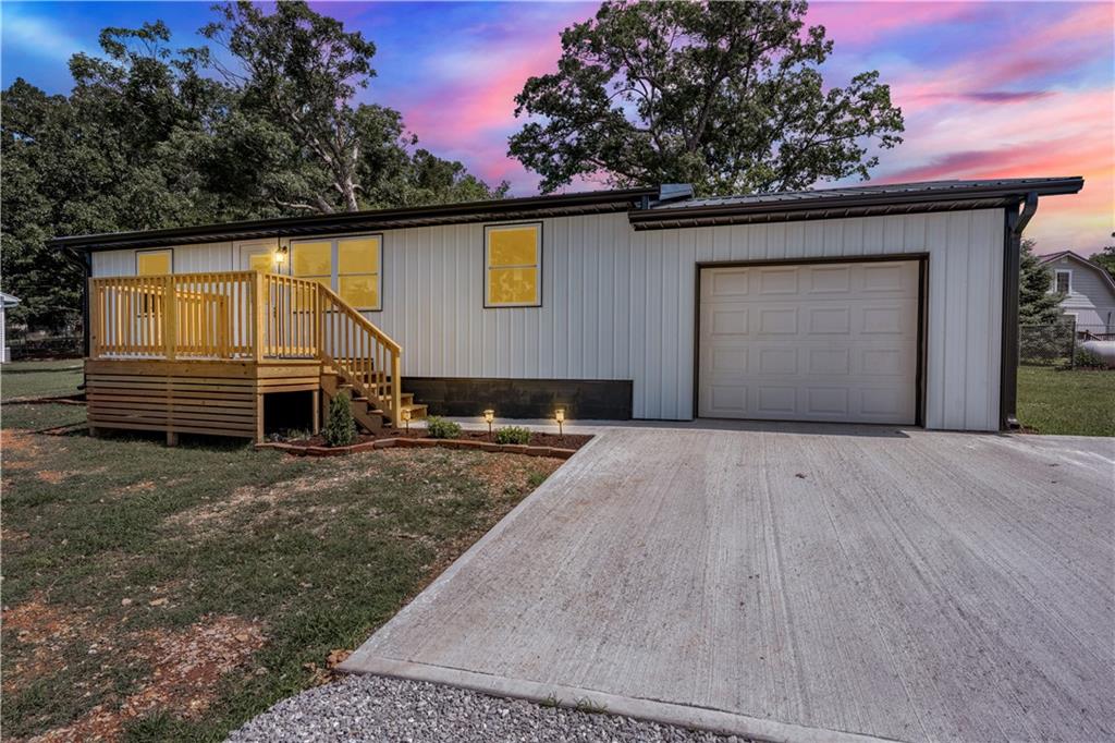 26657 Waterview Drive Property Photo 17
