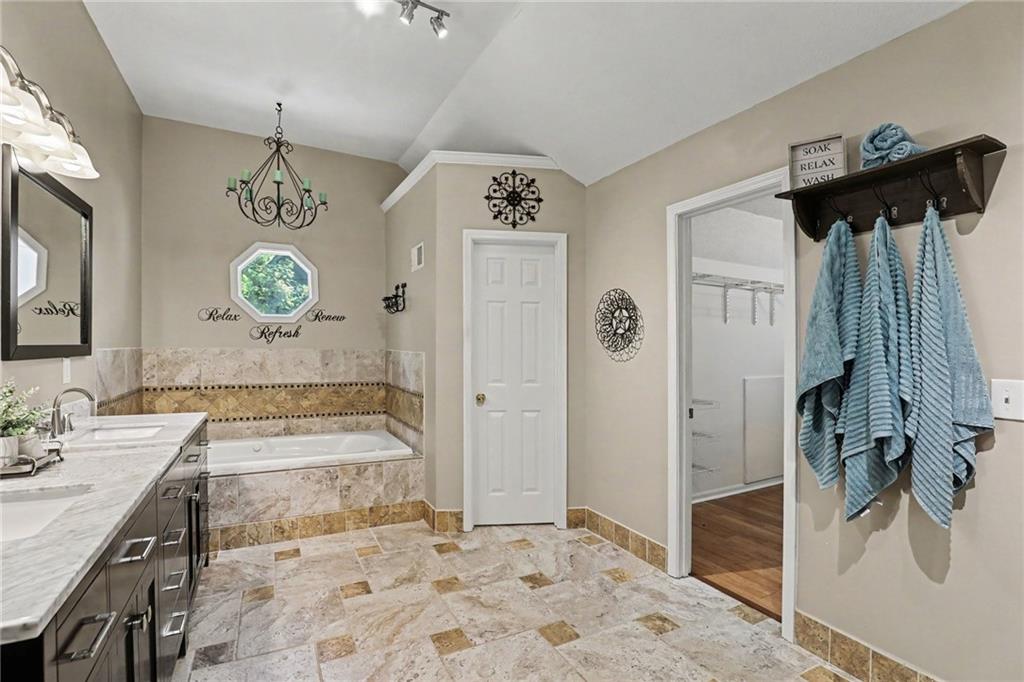 5304 Mullen Road Property Photo 22