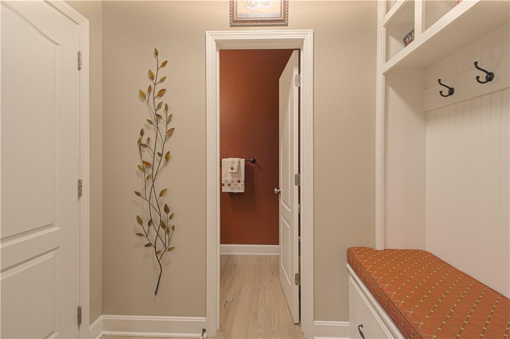 24301 W 80th Place Property Photo 21
