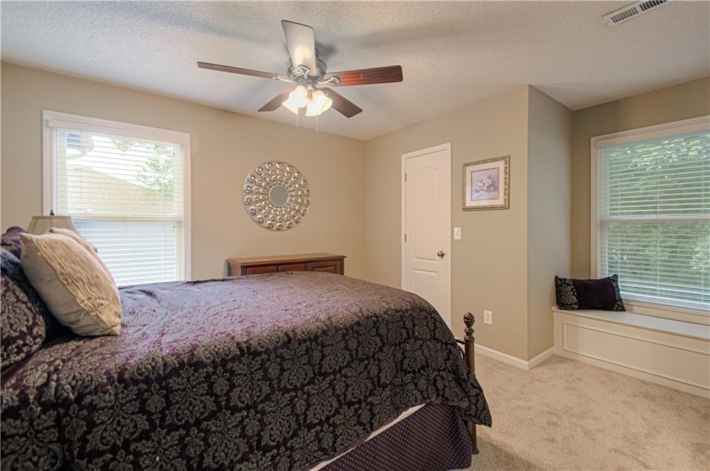24301 W 80th Place Property Photo 31