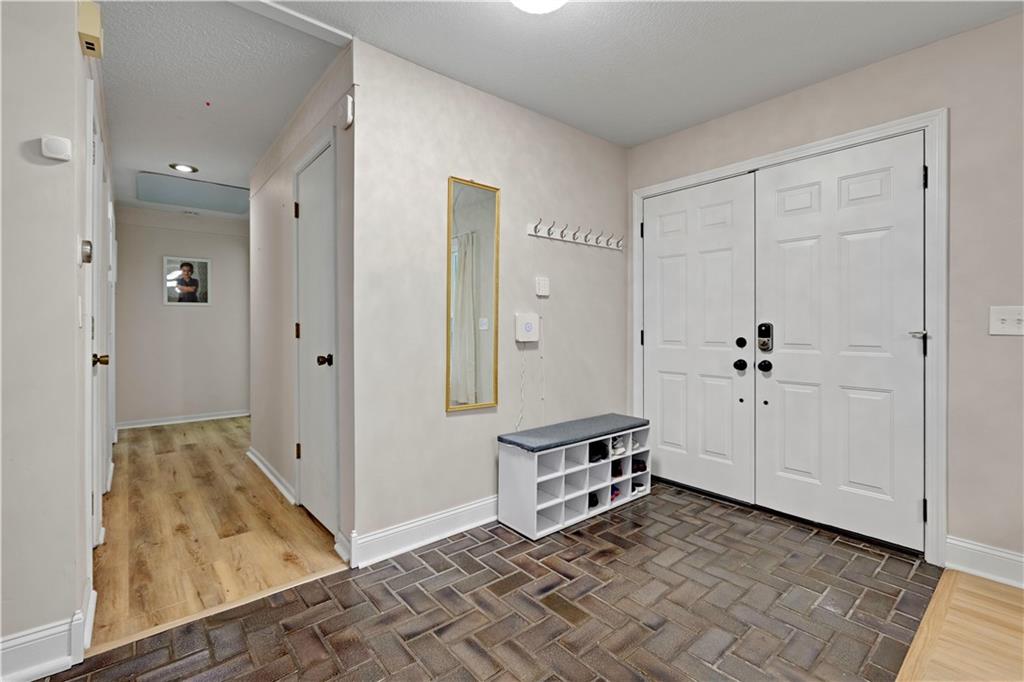 10428 Grand Avenue Property Photo 5