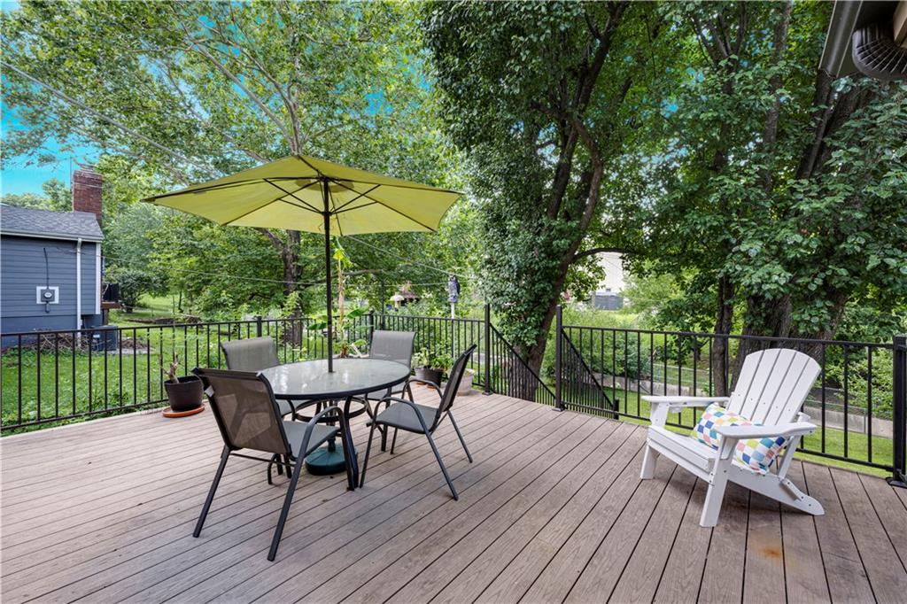 10428 Grand Avenue Property Photo 20
