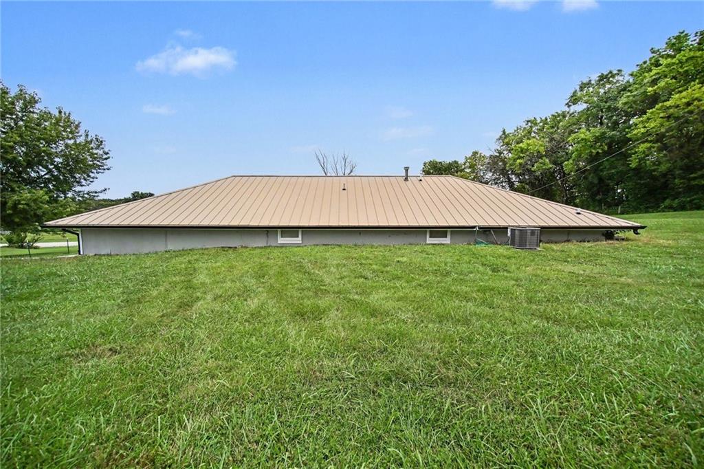 400 Nw 1601st Road Road Property Photo 24
