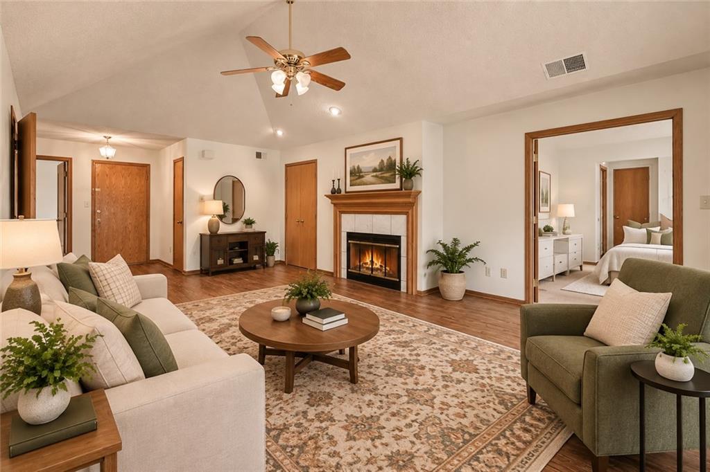 1125 12th Street Property Photo 3
