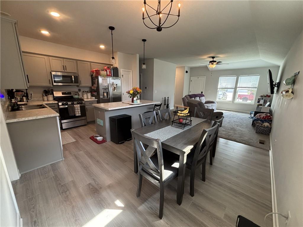 27310 Cedar Grove Drive Property Photo 6