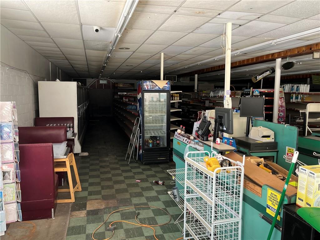 120 4th Street Property Photo 6