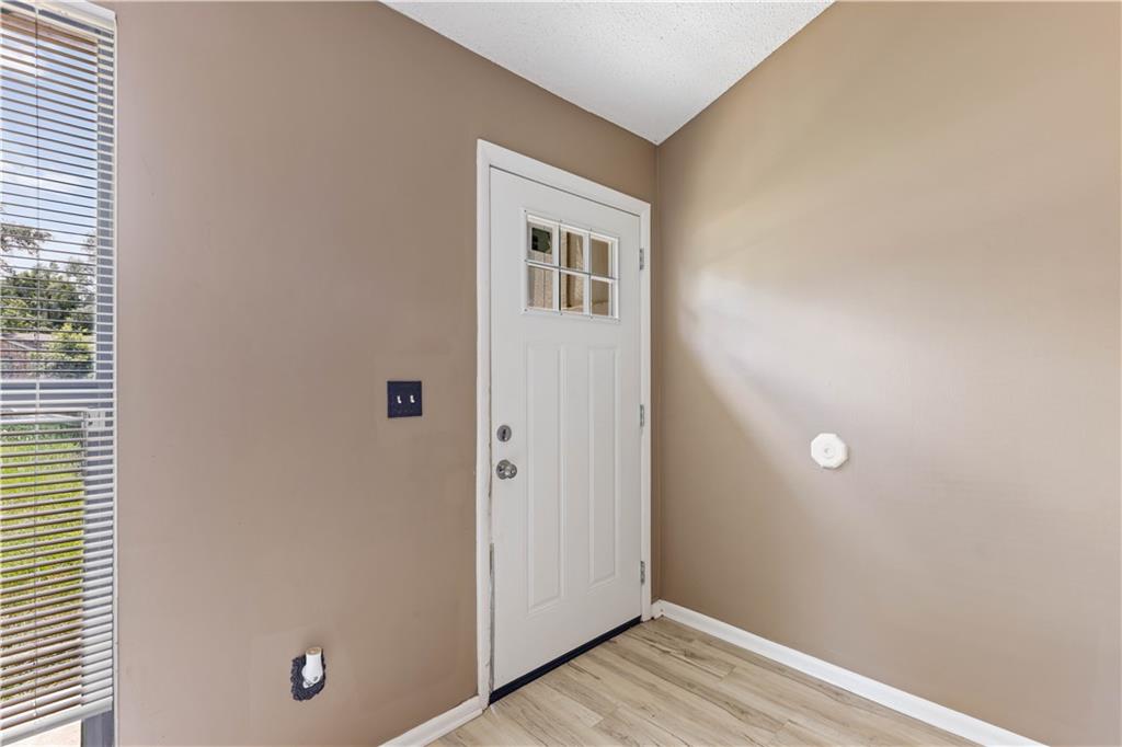 8456/8458 Lane Drive Property Photo 17