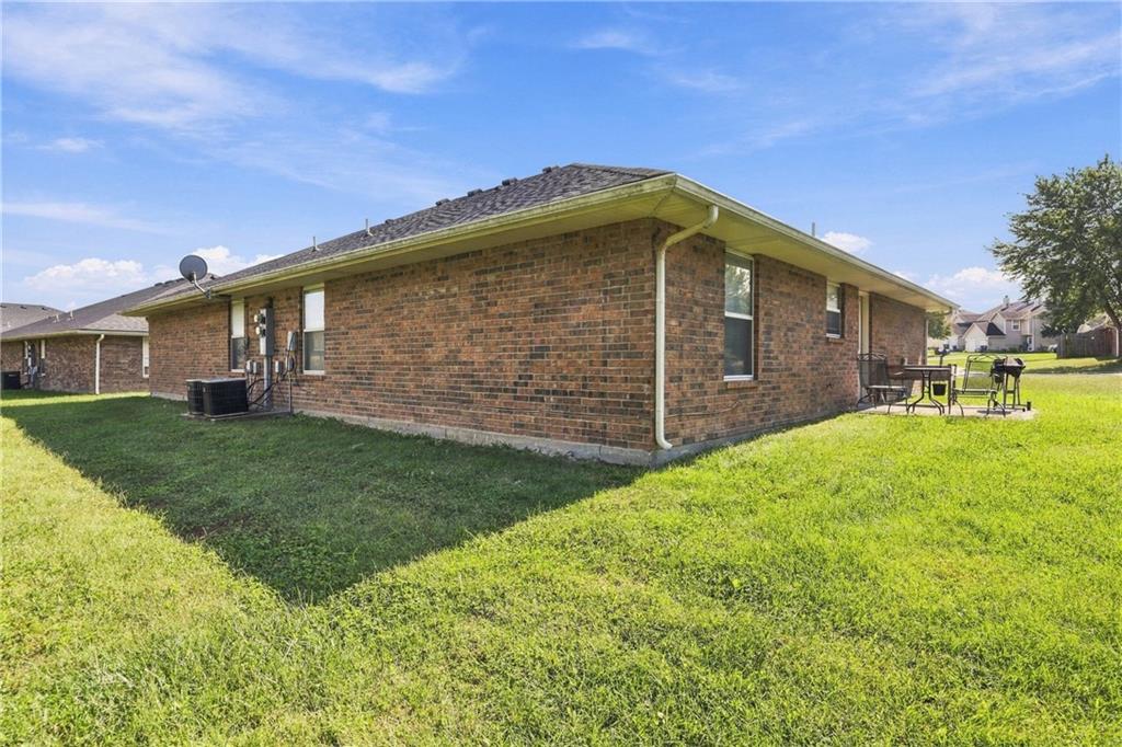204 & 206 Nw Woodbury Drive Property Photo 18