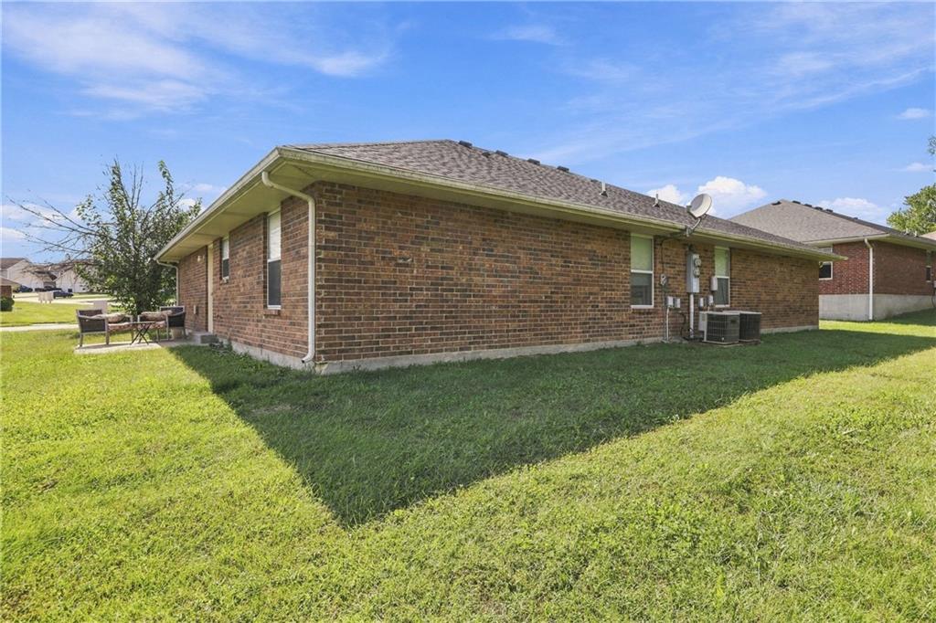 204 & 206 Nw Woodbury Drive Property Photo 19