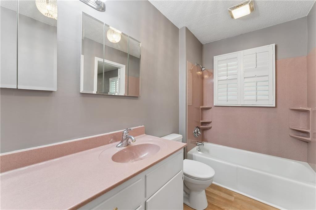 3922 S Harbaugh Drive Property Photo 22