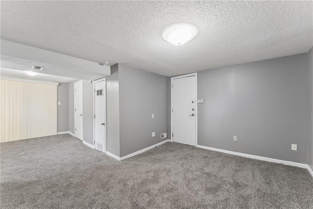 3922 S Harbaugh Drive Property Photo 30