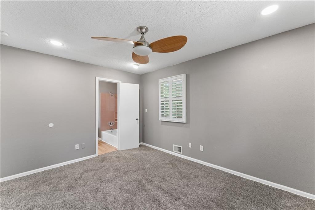 3922 S Harbaugh Drive Property Photo 20
