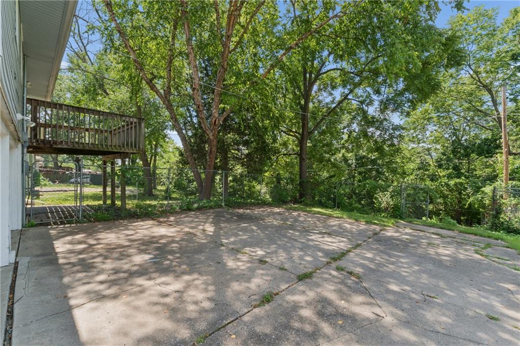 3922 S Harbaugh Drive Property Photo 41