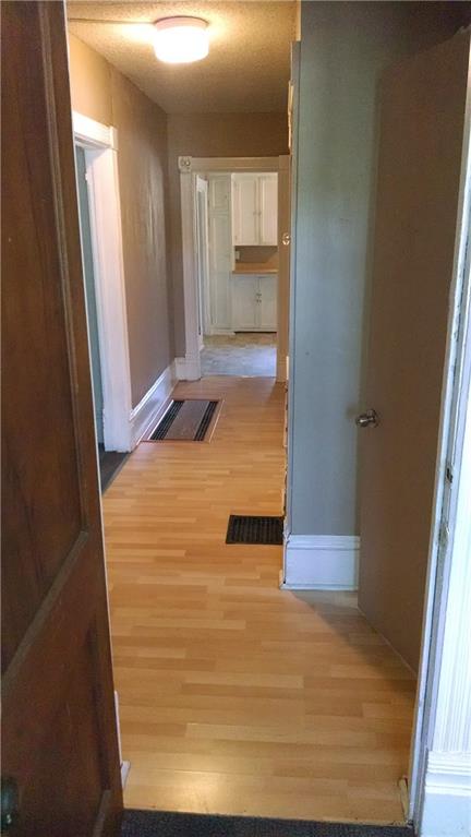 203 E Pine Street Property Photo 9