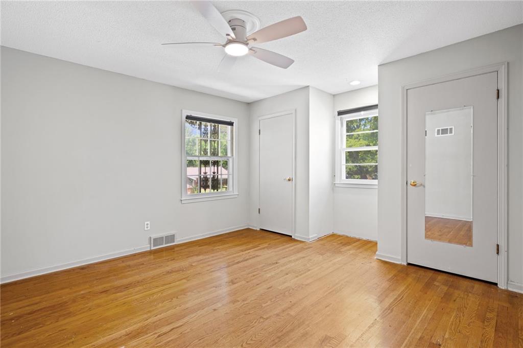 211 W 110th Street Property Photo 14