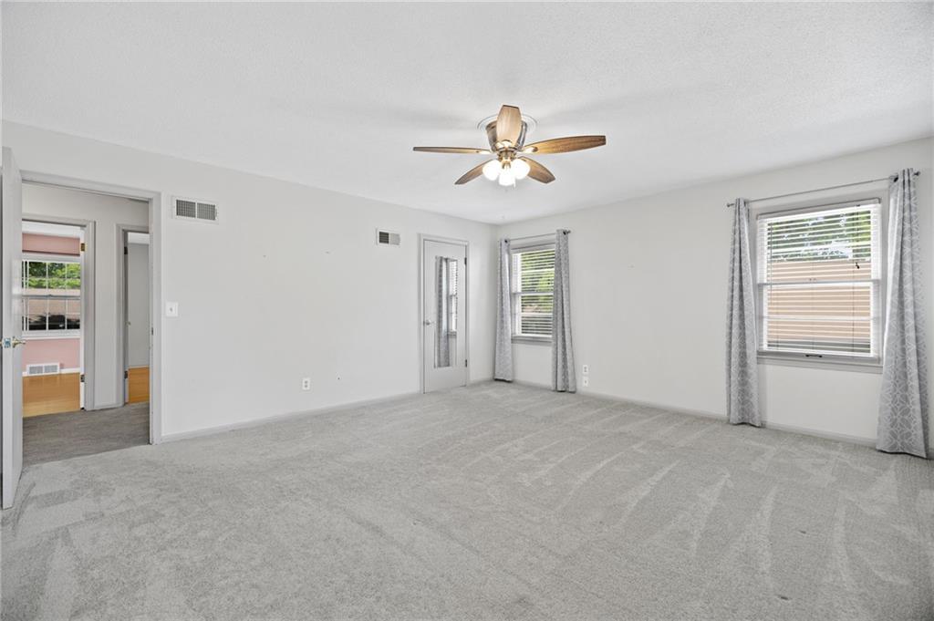 211 W 110th Street Property Photo 18