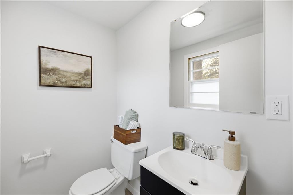 211 W 110th Street Property Photo 26