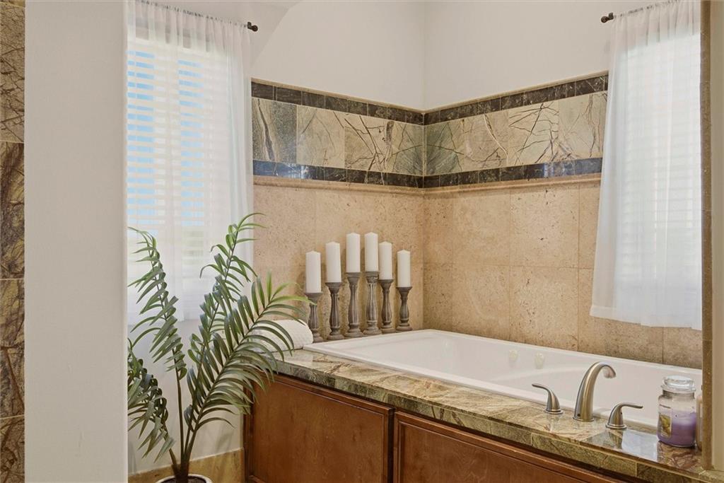 2343 N 600th Road Property Photo 39
