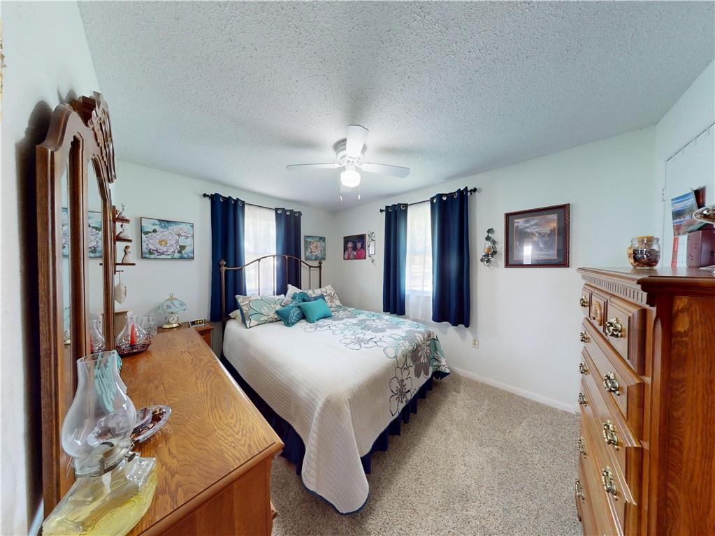 18955 E 54 Highway Property Photo 17