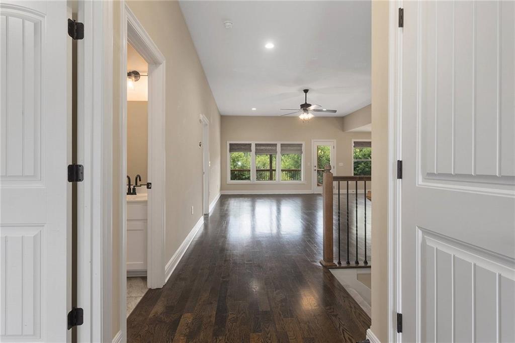 13770 Valleyview Way Property Photo 4