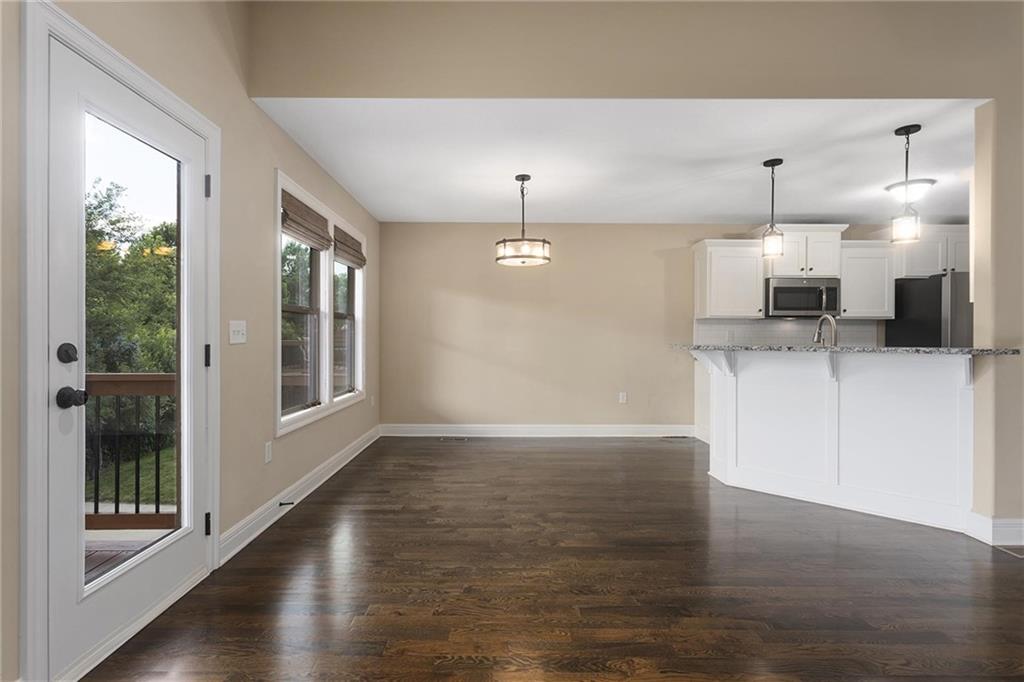 13770 Valleyview Way Property Photo 10