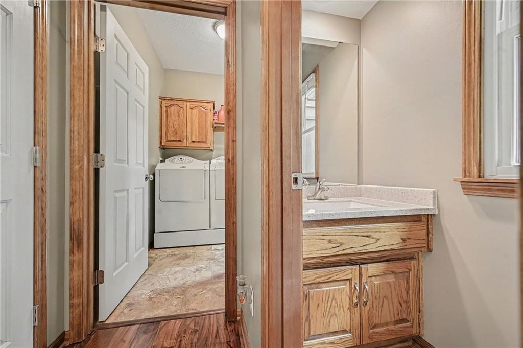 7805 N Rhode Avenue Property Photo 15