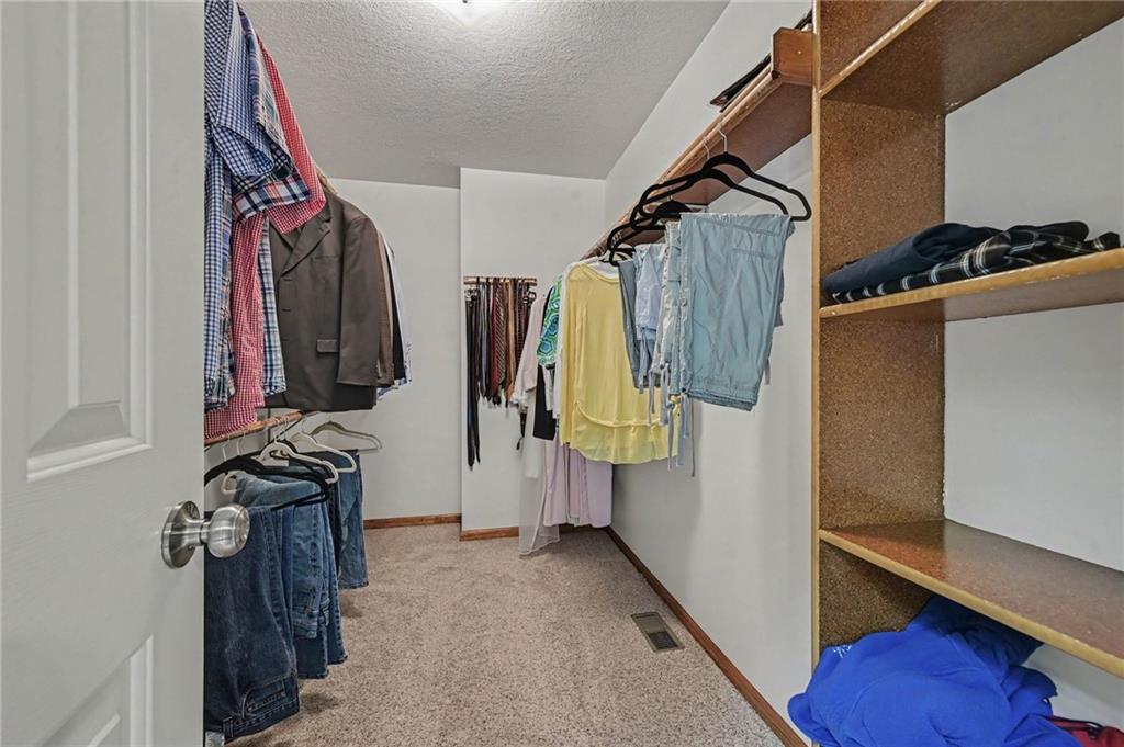7805 N Rhode Avenue Property Photo 20