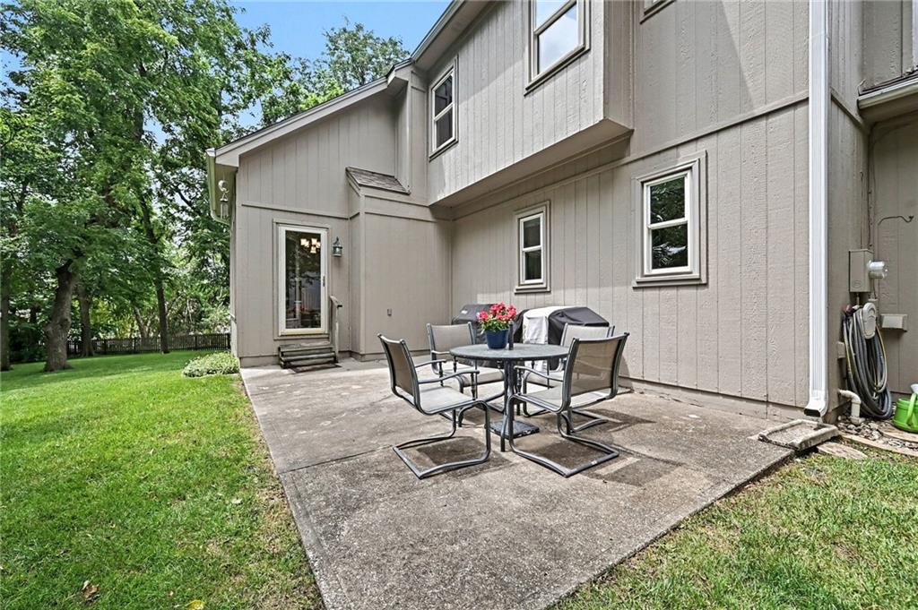 7805 N Rhode Avenue Property Photo 39