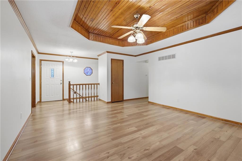 415 Se Bent Tree Drive Property Photo 11