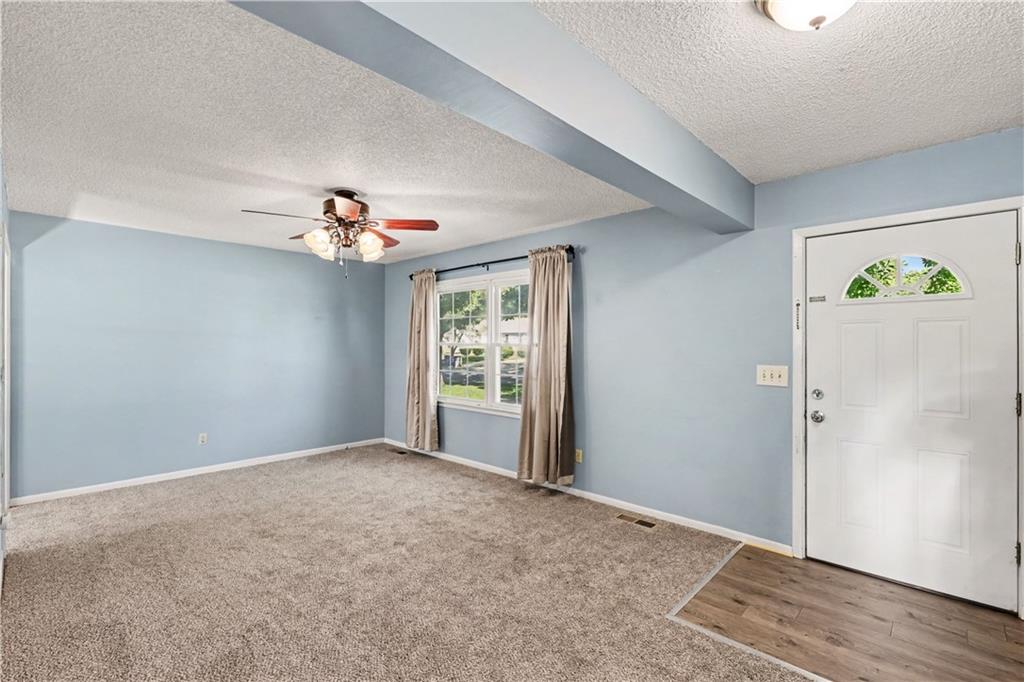 11405 W 70th Street Property Photo 10