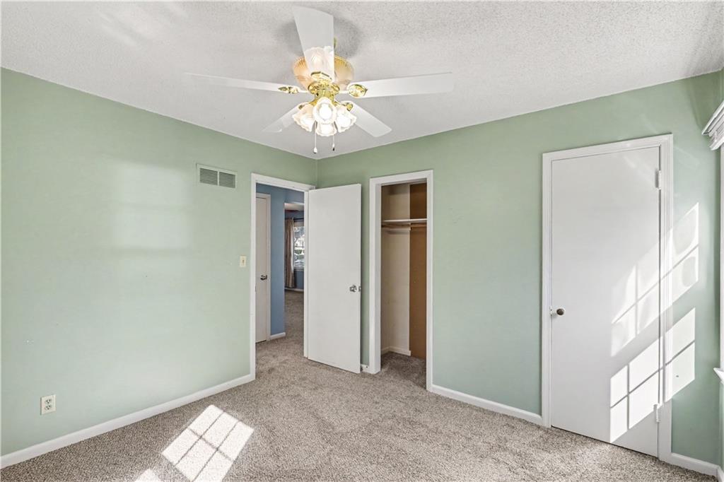11405 W 70th Street Property Photo 15