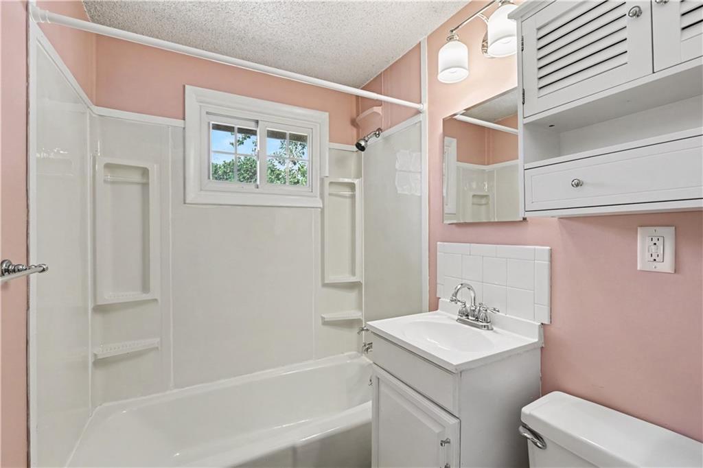 11405 W 70th Street Property Photo 21