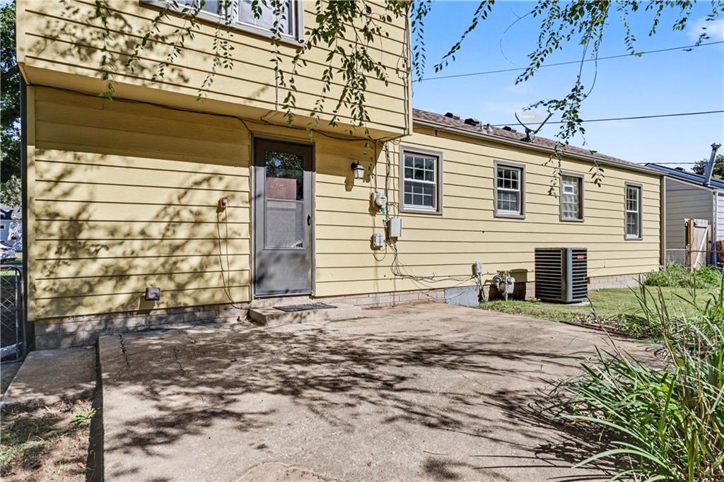 11405 W 70th Street Property Photo 25