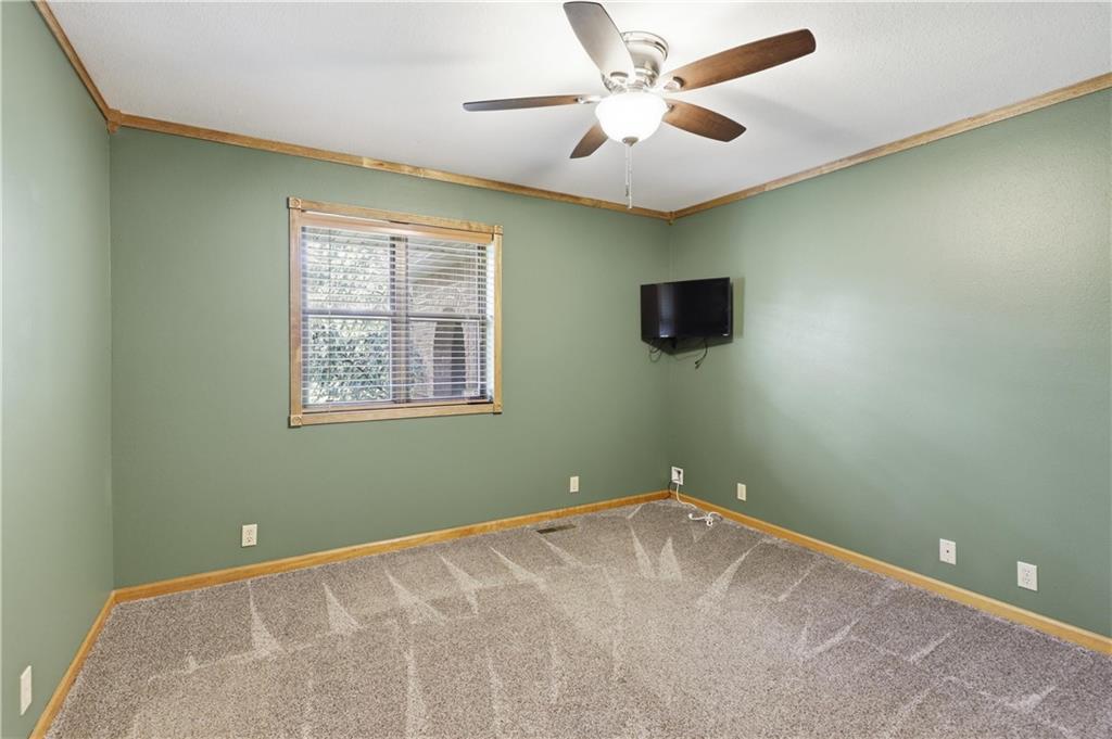 1426 E State Line Road Property Photo 53