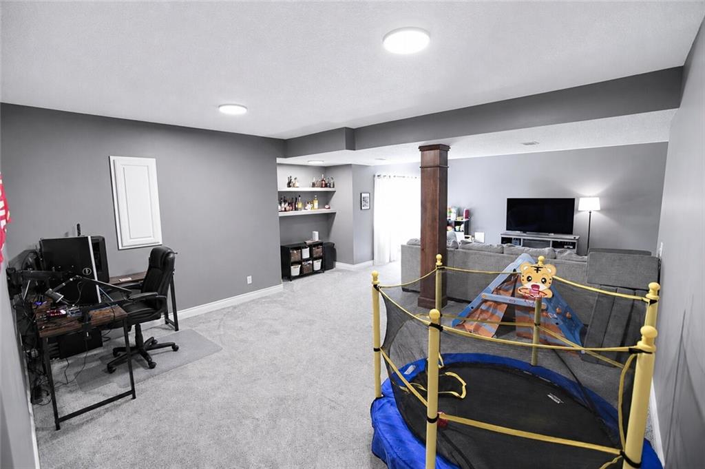 1304 Aberdeen Circle Property Photo 34