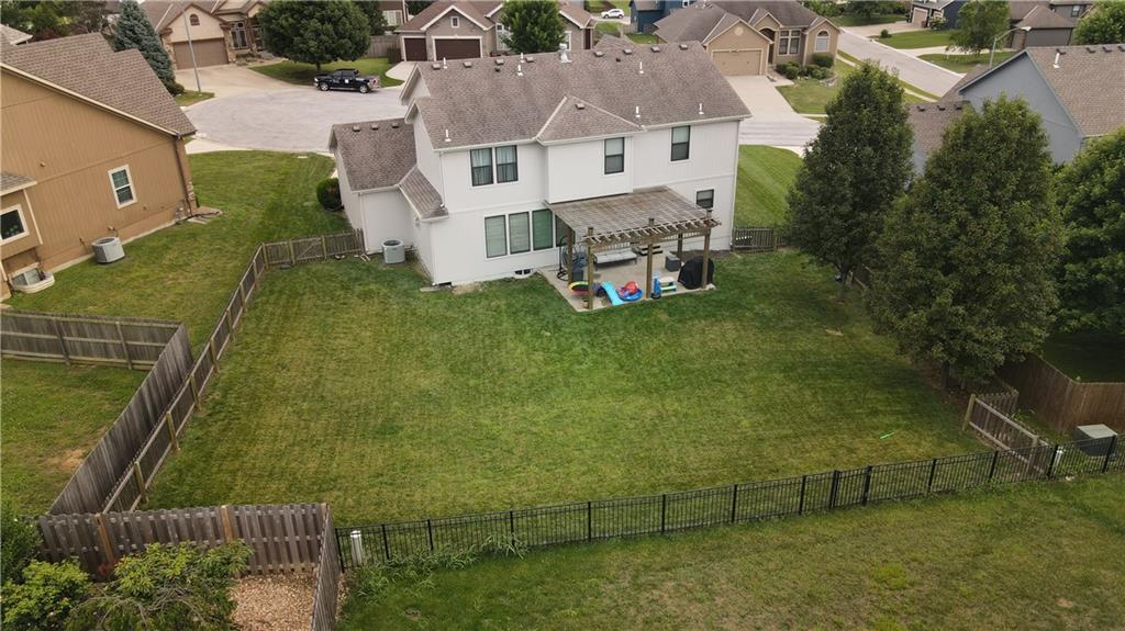 1304 Aberdeen Circle Property Photo 43