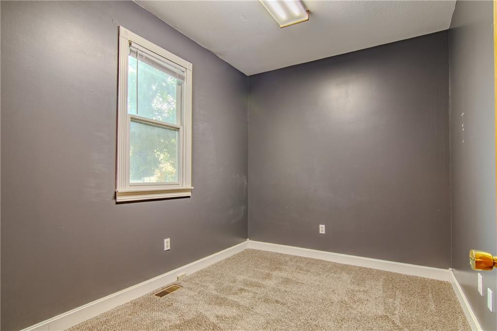 201 N Maguire Street Property Photo 21