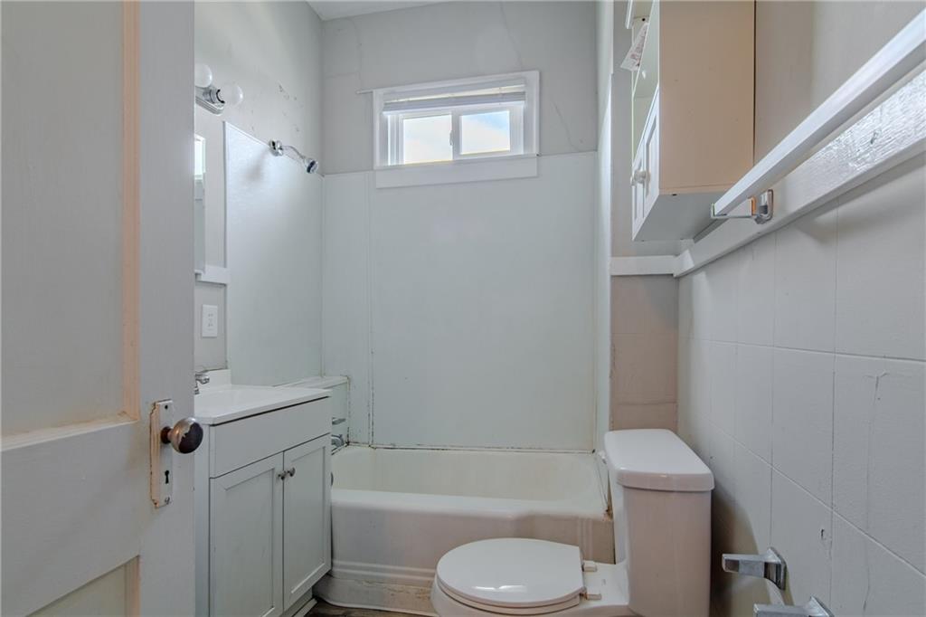 201 N Maguire Street Property Photo 46