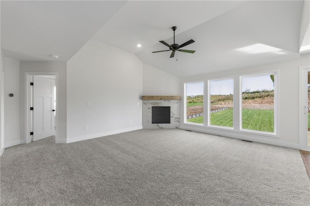 515 Skyview Lane Property Photo 5