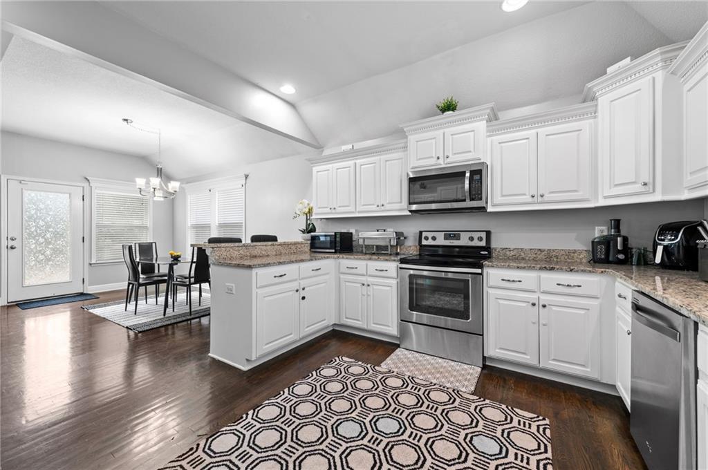 11331 Yecker Avenue Property Photo 11