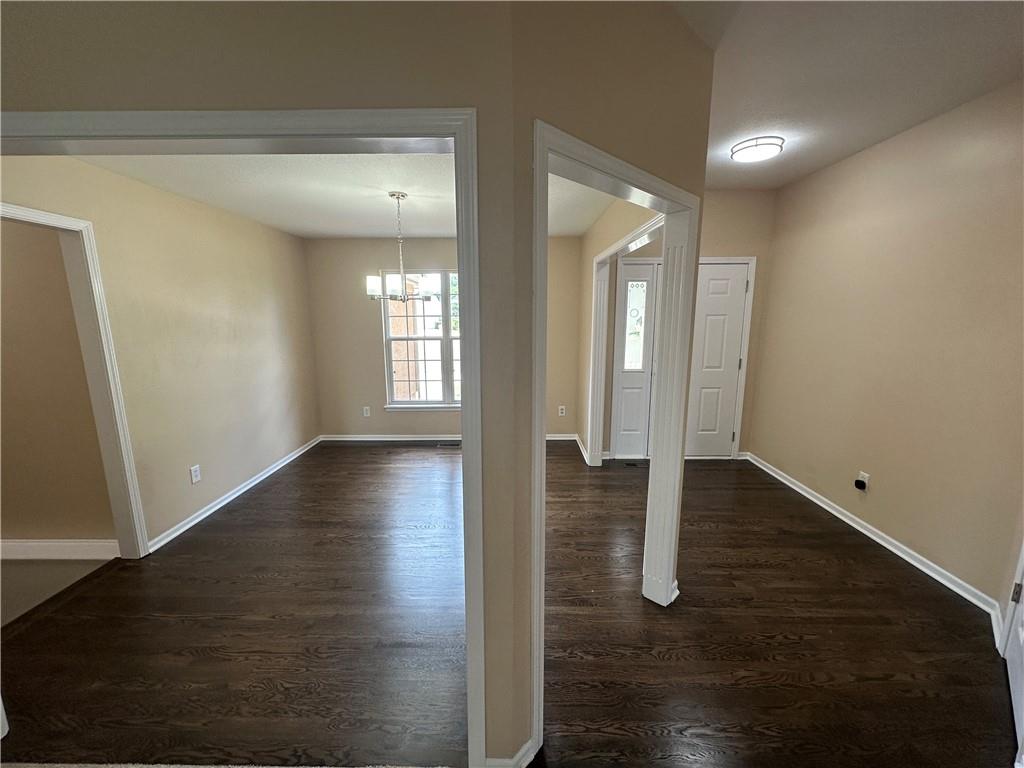 2405 Sw Stone Bridge Circle Property Photo 5