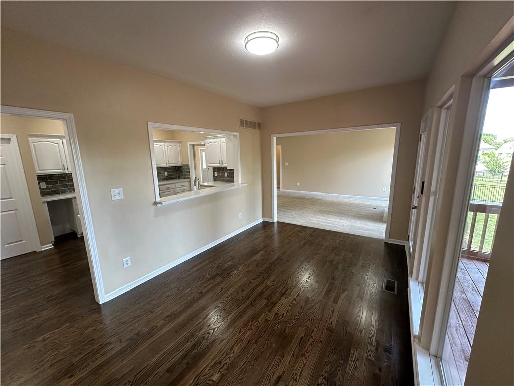 2405 Sw Stone Bridge Circle Property Photo 14