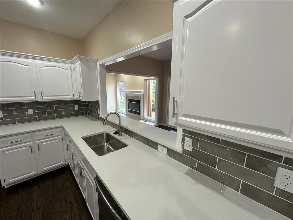 2405 Sw Stone Bridge Circle Property Photo 18